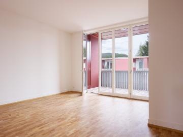 Rent a 4 ½ rooms apartment in Aesch Flatfox