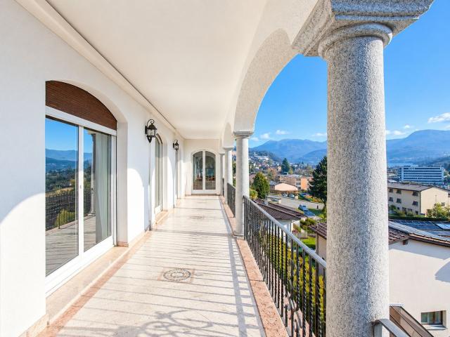 Rent a 4 ½ rooms apartment in Agno Flatfox