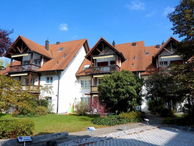 Rent a 4 ½ rooms apartment in Bottighofen Flatfox