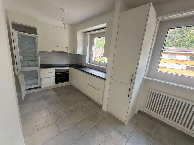 Rent a 4 ½ rooms apartment in Bodio Flatfox