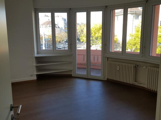 Rent a 4 rooms apartment in Basel Flatfox