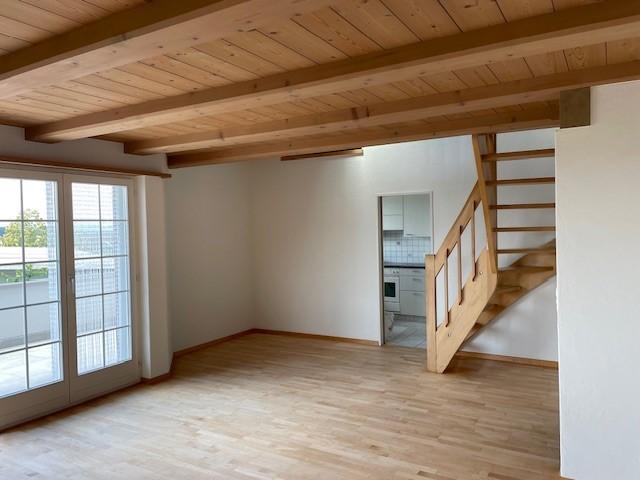Rent a 4 ½ rooms apartment in Benken ZH Flatfox