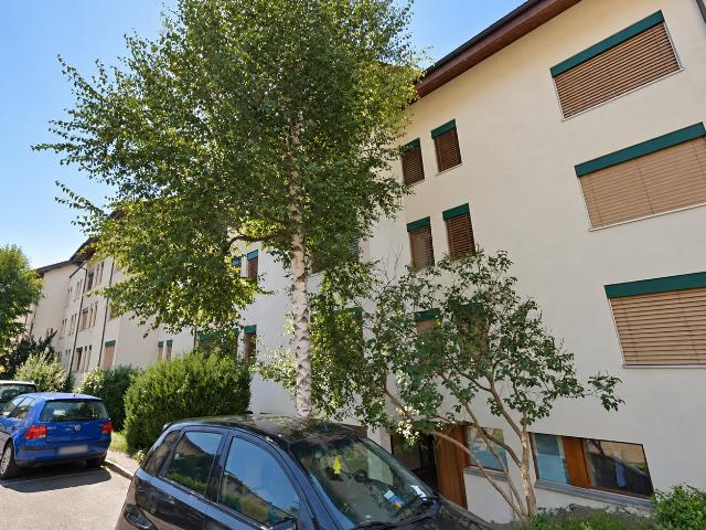 Rent a 4 ½ rooms apartment in Biel Flatfox