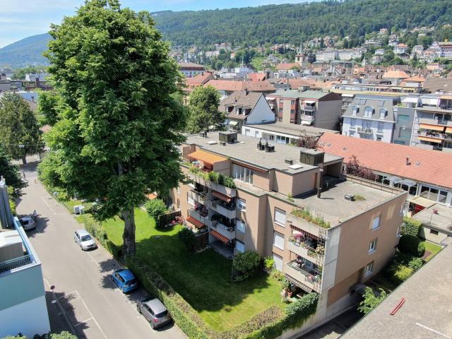 Rent a 4 rooms apartment in Biel Flatfox