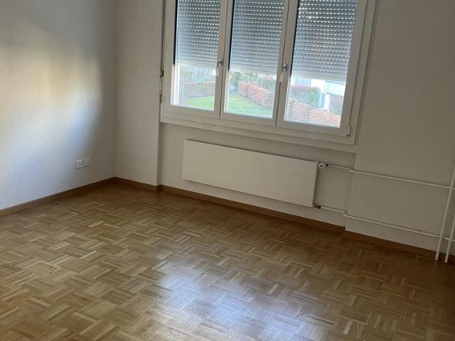 Rent a 4 ½ rooms apartment in Biel/Bienne Flatfox