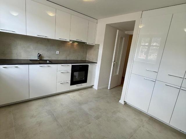 Rent a 4 rooms apartment in Biel/Bienne Flatfox
