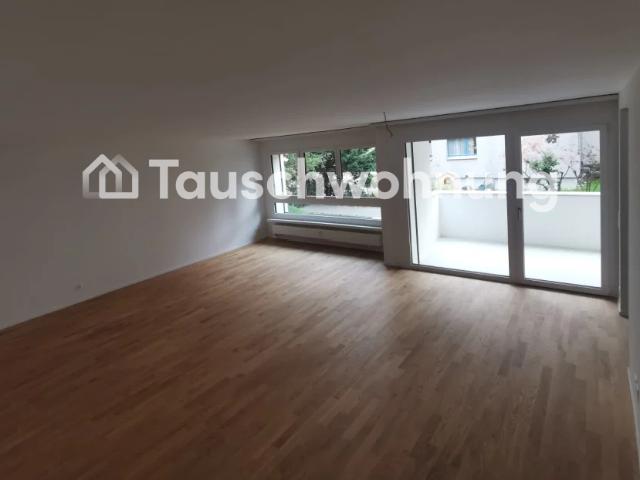 Rent a 4 ½ rooms apartment in Binningen Flatfox