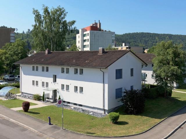 Rent a 4 rooms apartment in Brugg AG Flatfox
