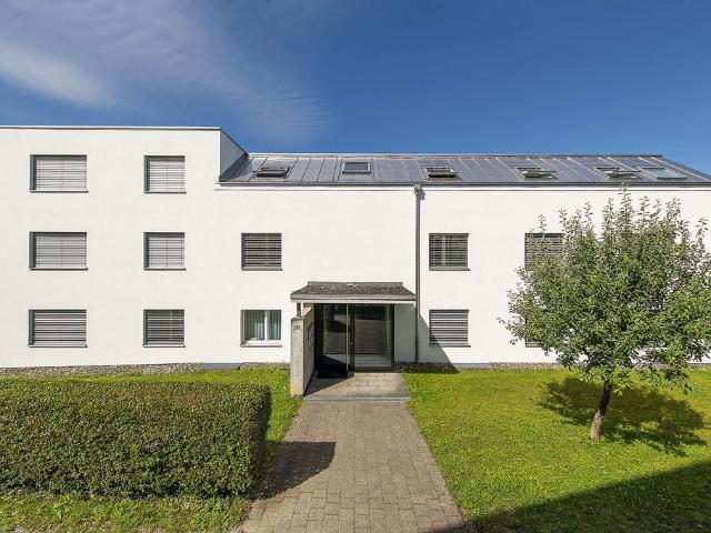 Rent a 4 ½ rooms apartment in Brüttisellen Flatfox