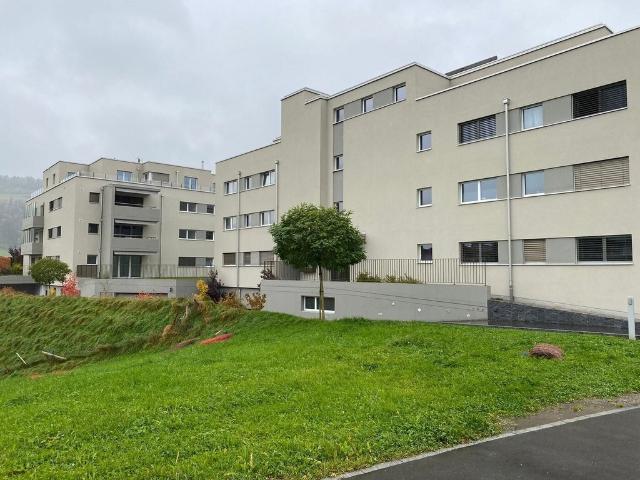 Rent a 4 ½ rooms apartment in Bütschwil Ganterschwil Flatfox