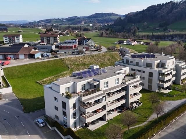 Rent a 4 ½ rooms apartment in Bütschwil Ganterschwil Flatfox