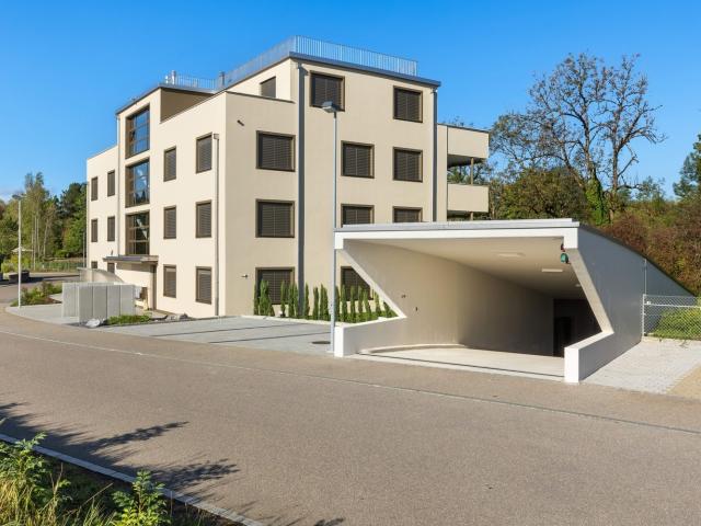 Rent a 4 ½ rooms apartment in Bubikon Flatfox