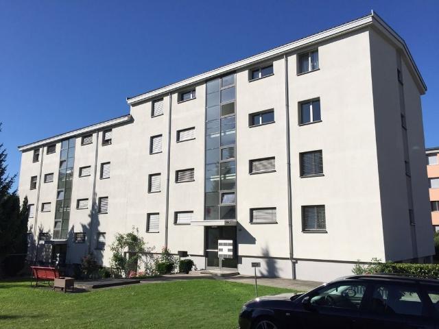 Rent a 4 rooms apartment in Buchrain Flatfox