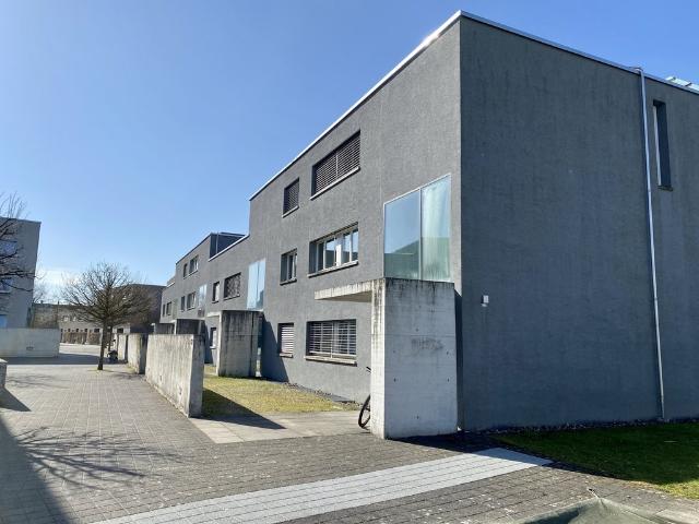Rent a 4 ½ rooms apartment in Buchs AG Flatfox