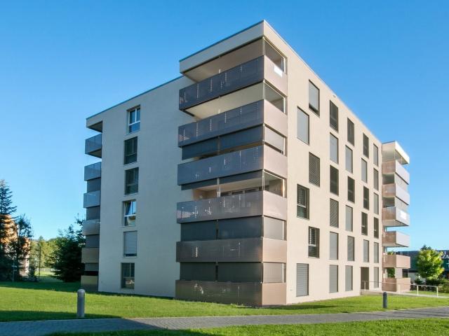 Rent a 4 ½ rooms apartment in Bulle Flatfox