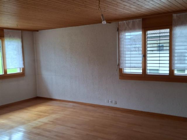 Rent a 4 ½ rooms apartment in Galgenen Flatfox