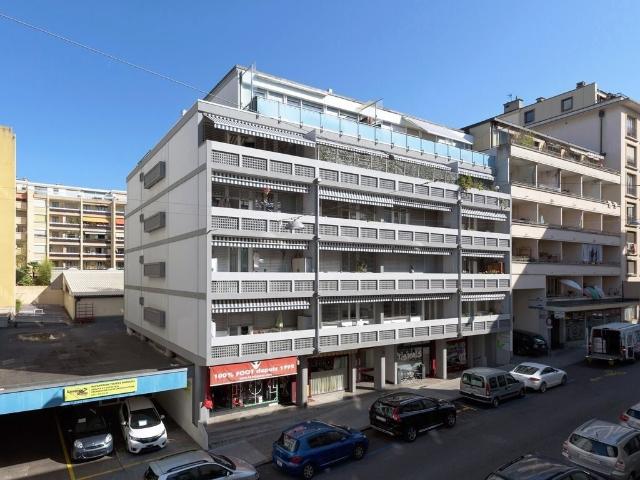 Rent a 4 rooms apartment in Genève Flatfox