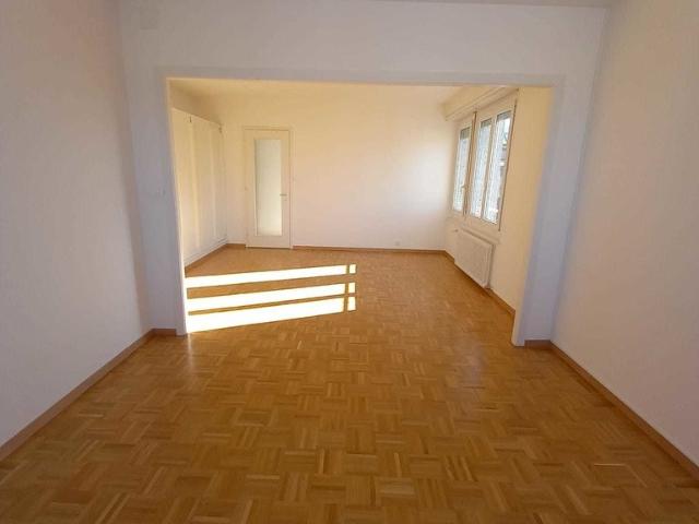 Rent a 4 rooms apartment in Genève Flatfox