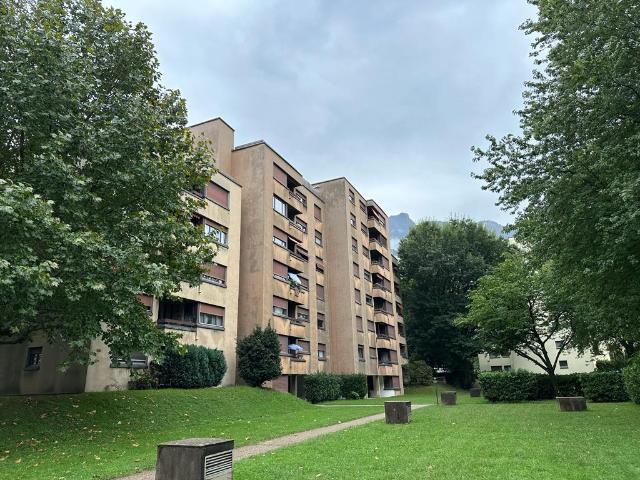 Rent a 4 ½ rooms apartment in Giubiasco Flatfox