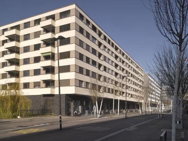 Rent a 4 ½ rooms apartment in Glattpark Flatfox
