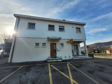 Rent a 4 rooms apartment in Glovelier Flatfox
