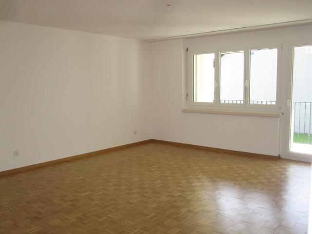 Rent a 4 ½ rooms apartment in Dielsdorf Flatfox