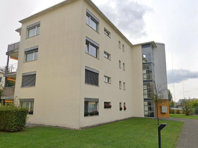 Rent a 4 ½ rooms apartment in Dübendorf Flatfox