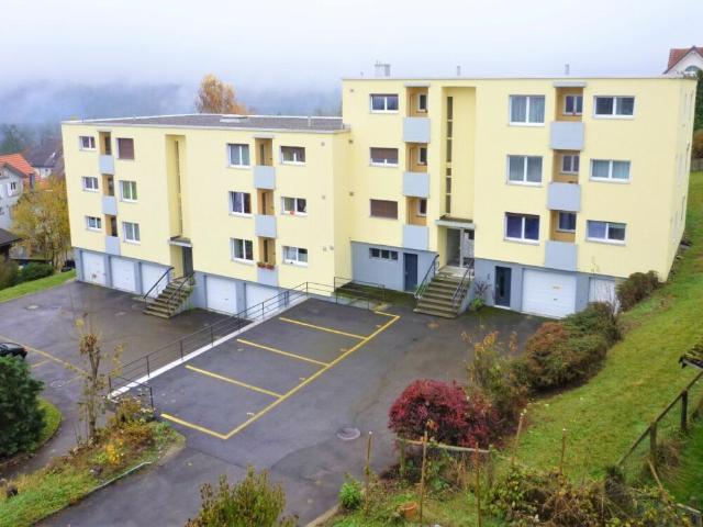 Rent a 4 ½ rooms apartment in Engelburg Flatfox