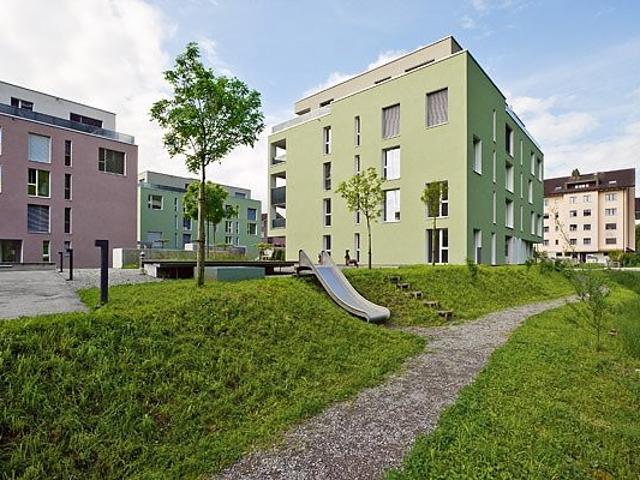 Rent a 4 rooms apartment in Ennetbürgen Flatfox