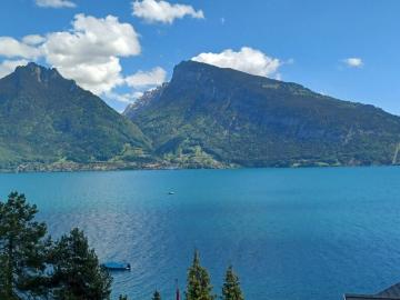 Rent a 4 ½ rooms apartment in Faulensee Flatfox