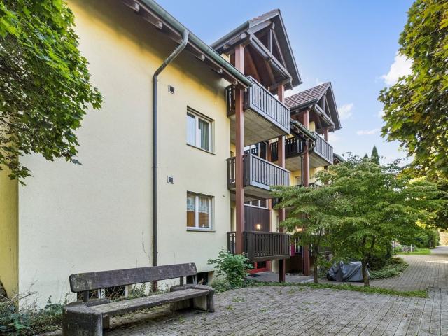 Rent a 4 ½ rooms apartment in Fehraltorf Flatfox