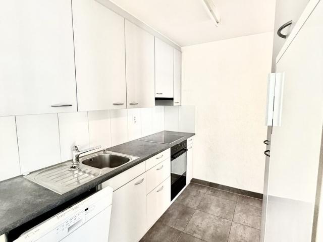 Rent a 4 rooms apartment in Kerzers Flatfox