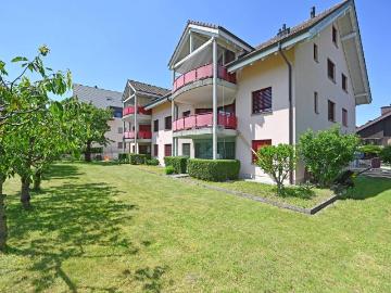 Rent a 4 ½ rooms apartment in Kirchberg Flatfox