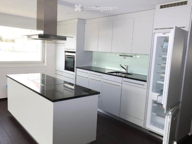 Rent a 4 ½ rooms apartment in Hombrechtikon Flatfox