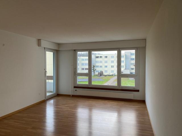Rent a 4 ½ rooms apartment in Hombrechtikon Flatfox