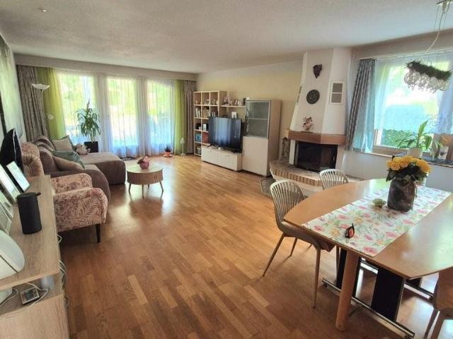 Rent a 4 ½ rooms apartment in Hombrechtikon Flatfox