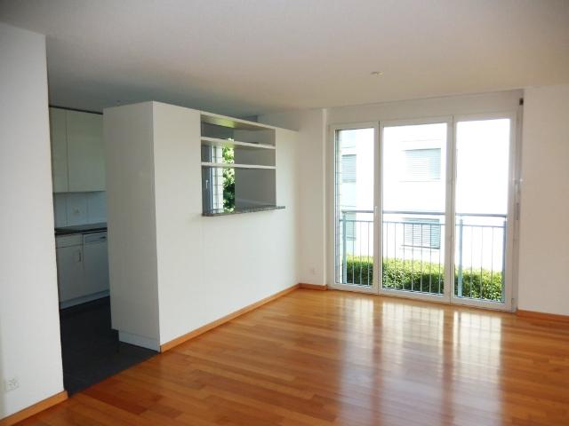 Rent a 4 ½ rooms apartment in Herrliberg Flatfox