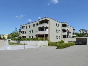 Rent a 4 ½ rooms apartment in Hinwil Flatfox