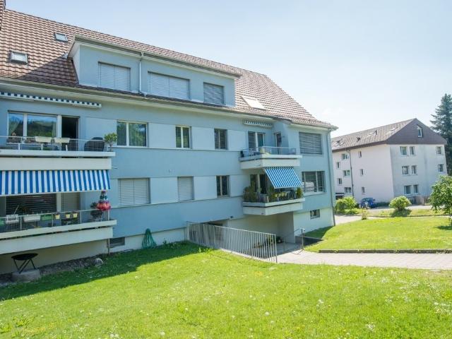 Rent a 4 rooms apartment in Hinteregg Flatfox