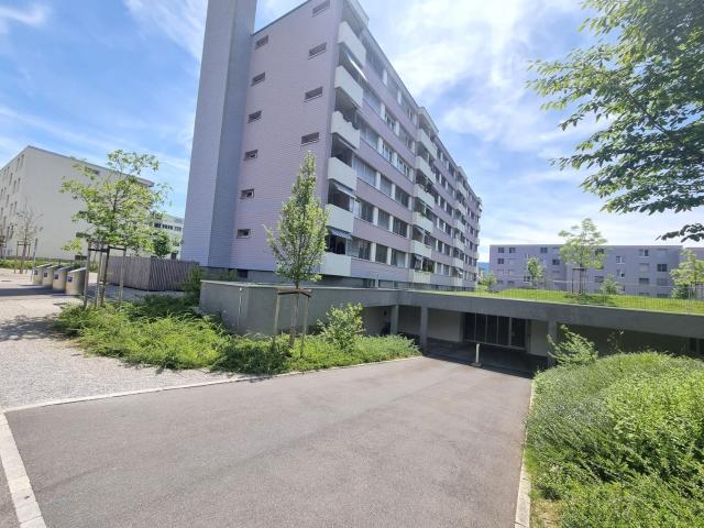 Rent a 4 rooms apartment in Jona Flatfox
