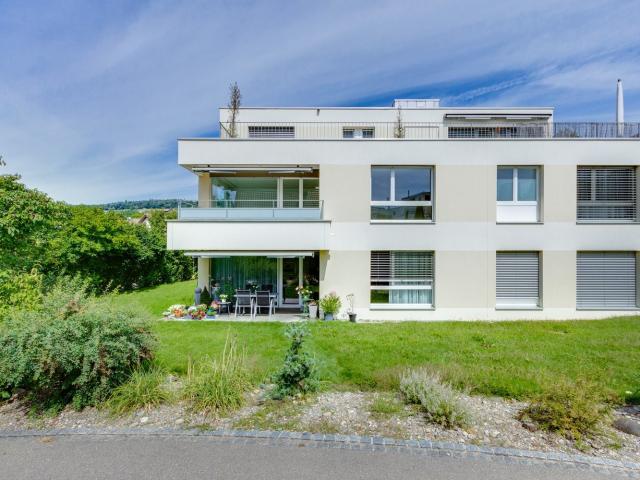 Rent a 4 ½ rooms apartment in Oberrohrdorf Flatfox