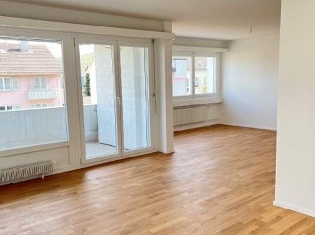Rent a 4 ½ rooms apartment in Olten Flatfox