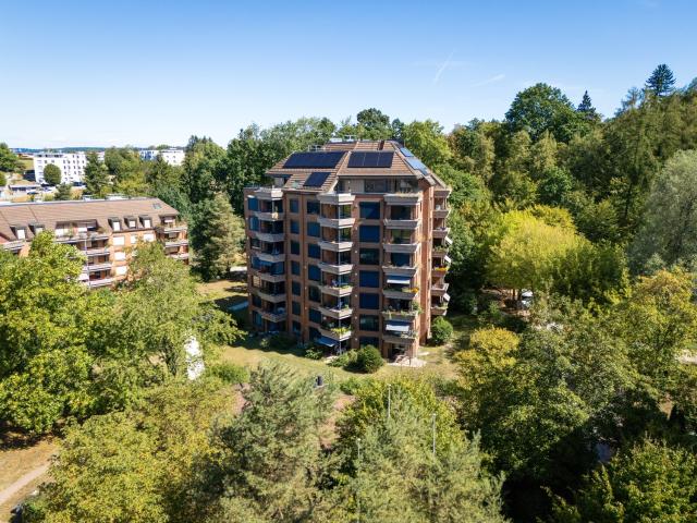 Rent a 4 ½ rooms apartment in Opfikon Flatfox