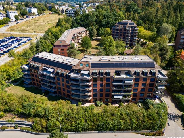 Rent a 4 rooms apartment in Opfikon Flatfox