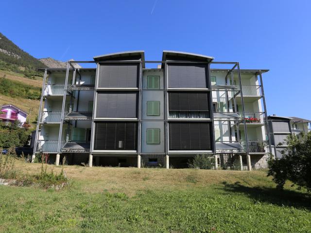 Rent a 4 ½ rooms apartment in Orsières Flatfox
