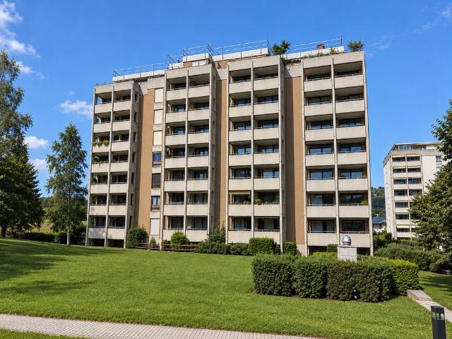 Rent a 4 rooms apartment in Ostermundigen Flatfox
