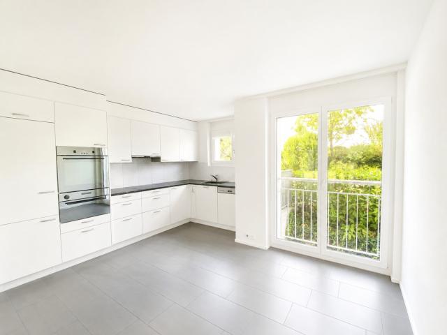 Rent a 4 ½ rooms apartment in Otelfingen Flatfox