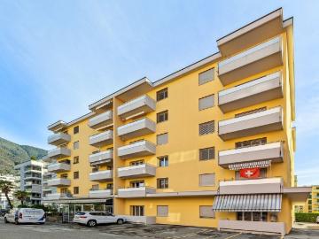 Rent a 4 ½ rooms apartment in Locarno Flatfox