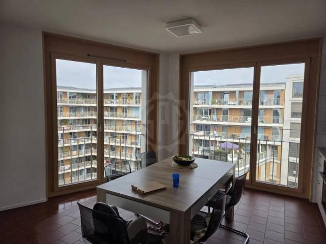 Rent a 4 ½ rooms apartment in Lausanne Flatfox