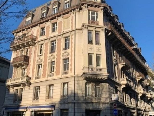 Rent a 4 rooms apartment in Lausanne Flatfox